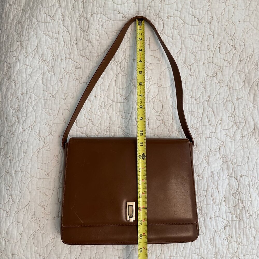 Authentic Vintage Gucci Square Flap Leather Shoulder Bag - Picture 13 of 15